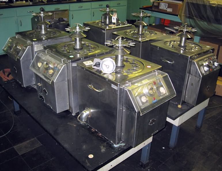 RENIGAL Dyeing machines, made in Spain.